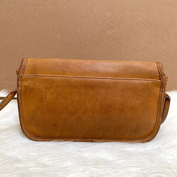 COACH Small USA Vintage Honey Brown Leather Turnlock XBody DINKY BAG #9375 - Picture 5 of 16